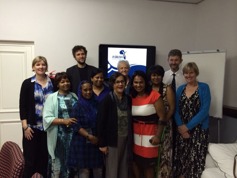 Participants at the Asbah SA June 2021 community gathering engaging in peer support activities